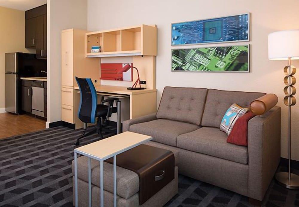 TownePlace Suites by Marriott Bangor photo 21