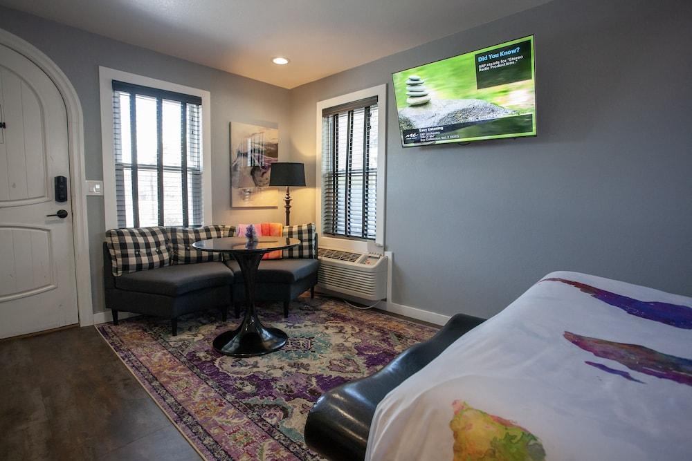 EO Bungalows – Adults Only photo 12
