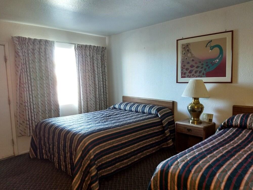 Budget Inn photo 41