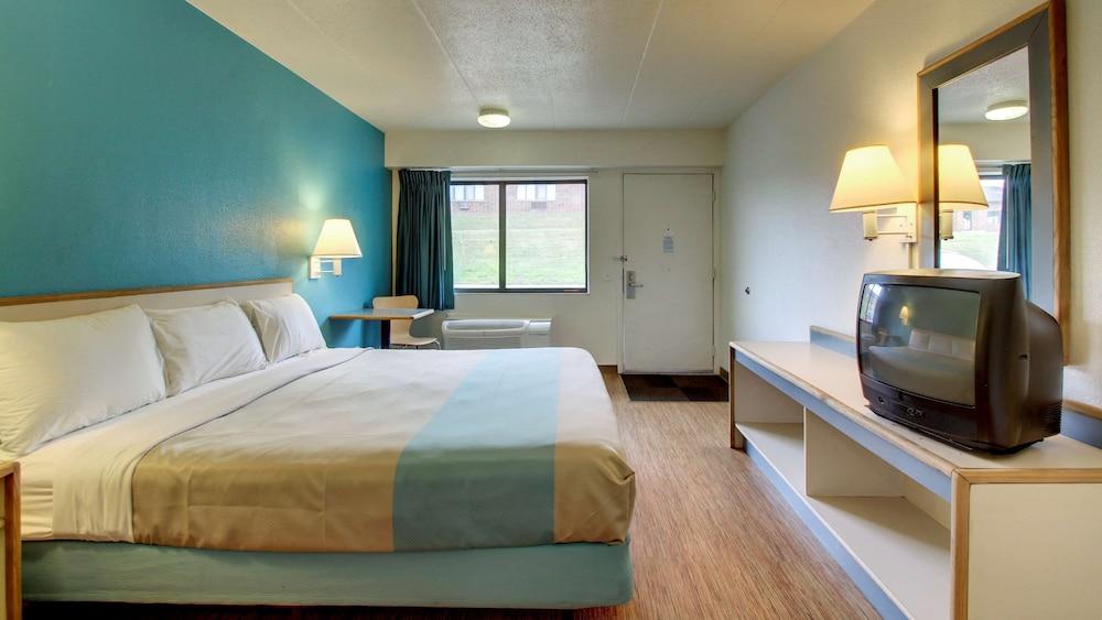 Motel 6 Cedar Rapids, IA photo 18
