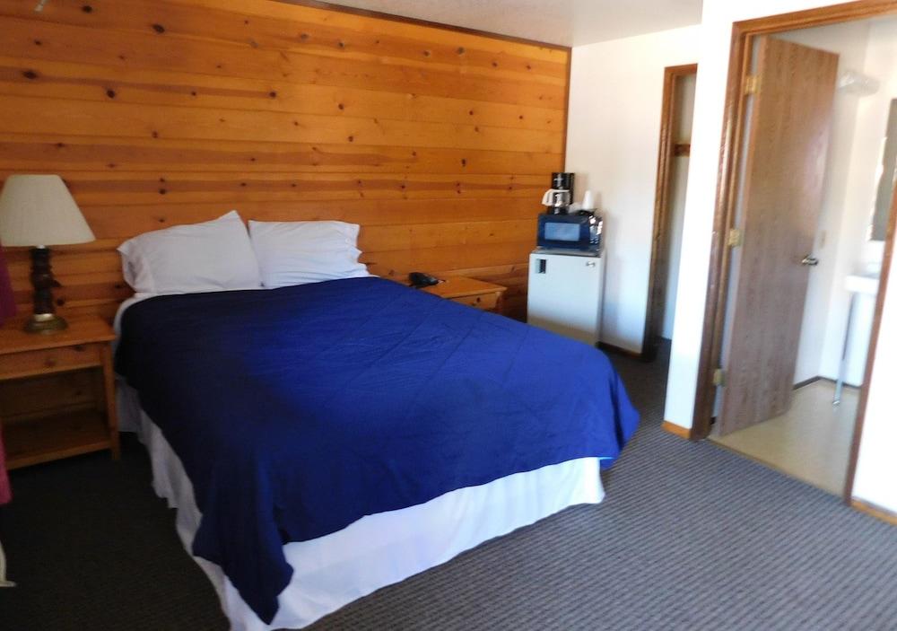 Packwood Inn photo 18