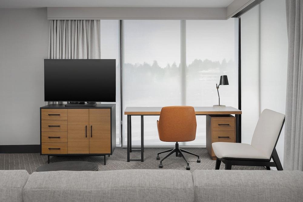 Residence Inn Seattle Northgate Station photo 48