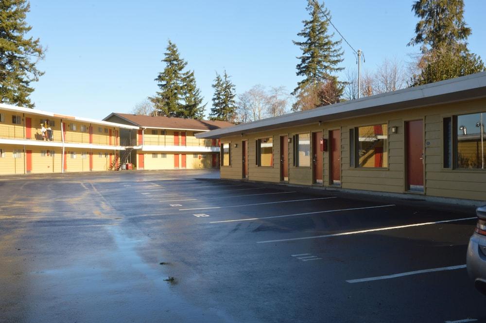Astoria Crest Motel photo 97