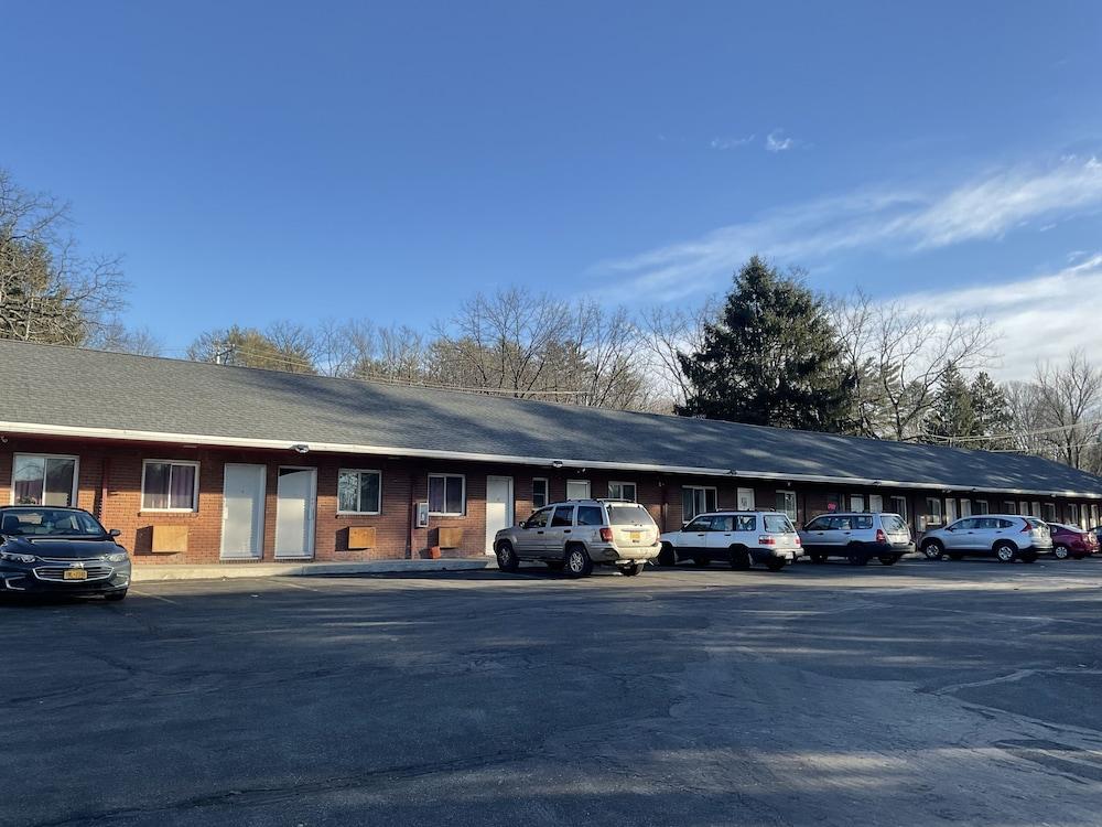 Hudson Valley 9w Motel photo 1
