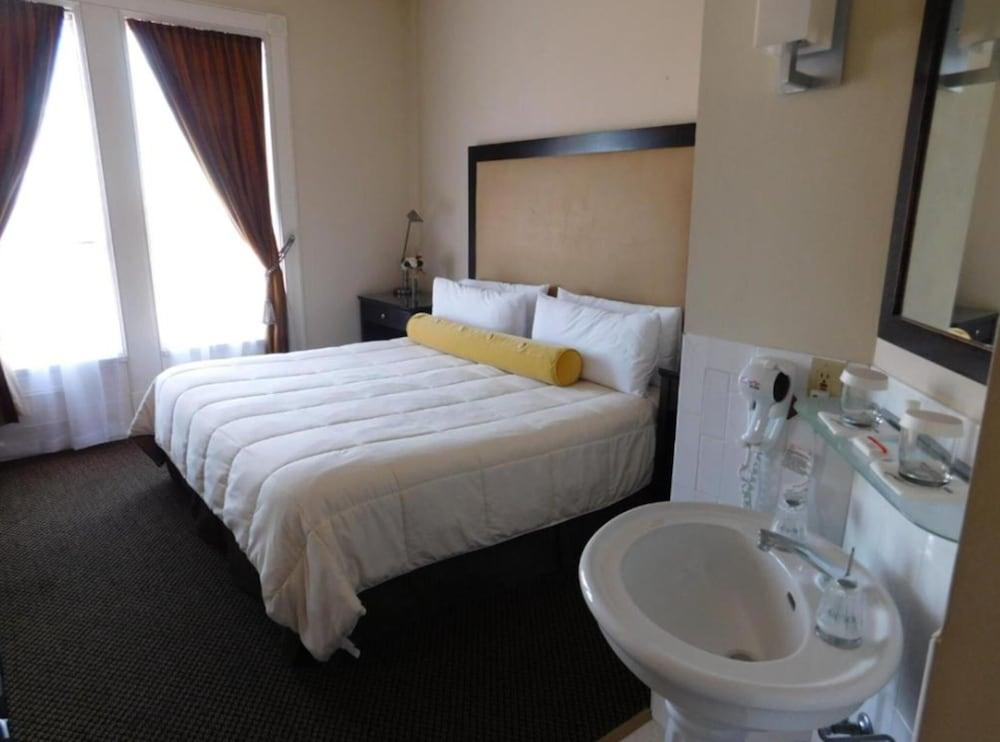 Washington Inn photo 5