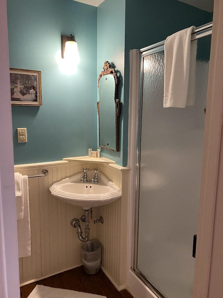 Atlantic Hotel photo 69