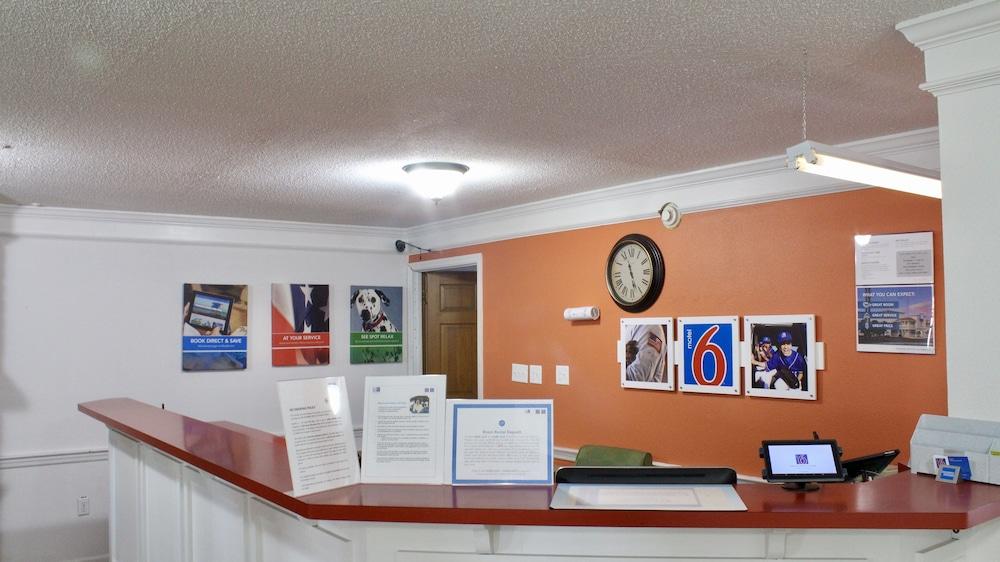 Motel 6 - Dayton, OH photo 14