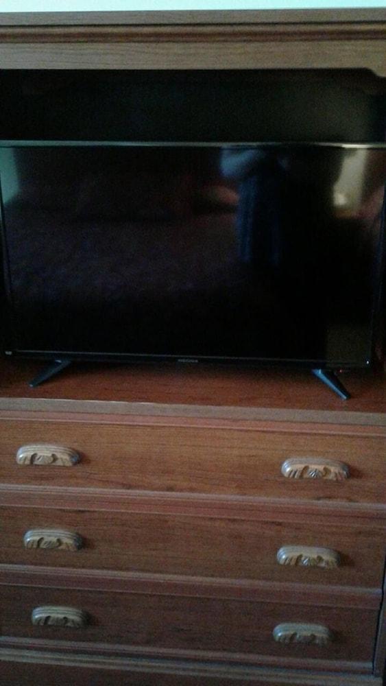 The Razorback Lodge photo 22