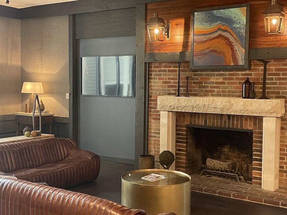 The Seasons Lodge photo 2