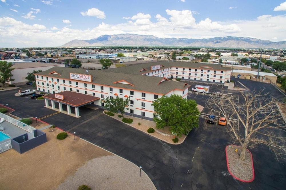 Siegel Select Albuquerque photo 29