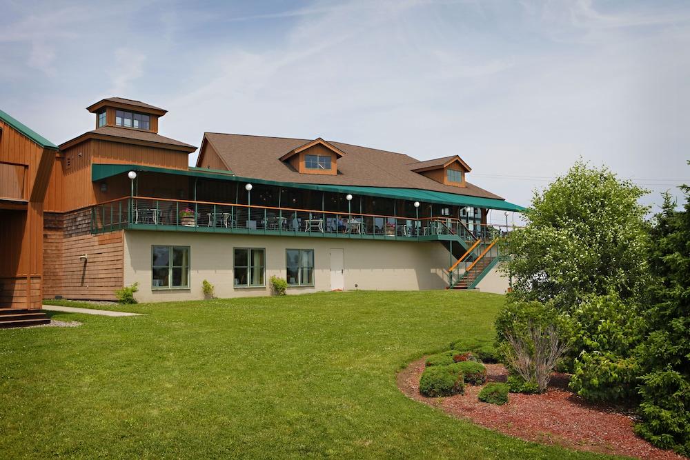 The Inn at Glenora Wine Cellars photo 16
