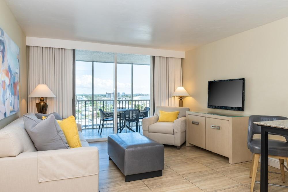 DiamondHead Beach Resort photo 16