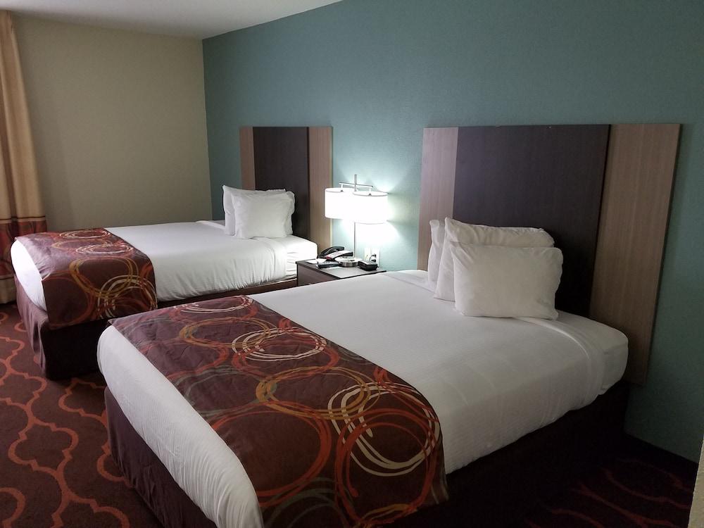Baymont by Wyndham Grovetown Augusta photo 2