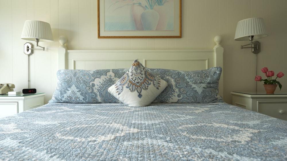 East Hampton House Resort photo 61