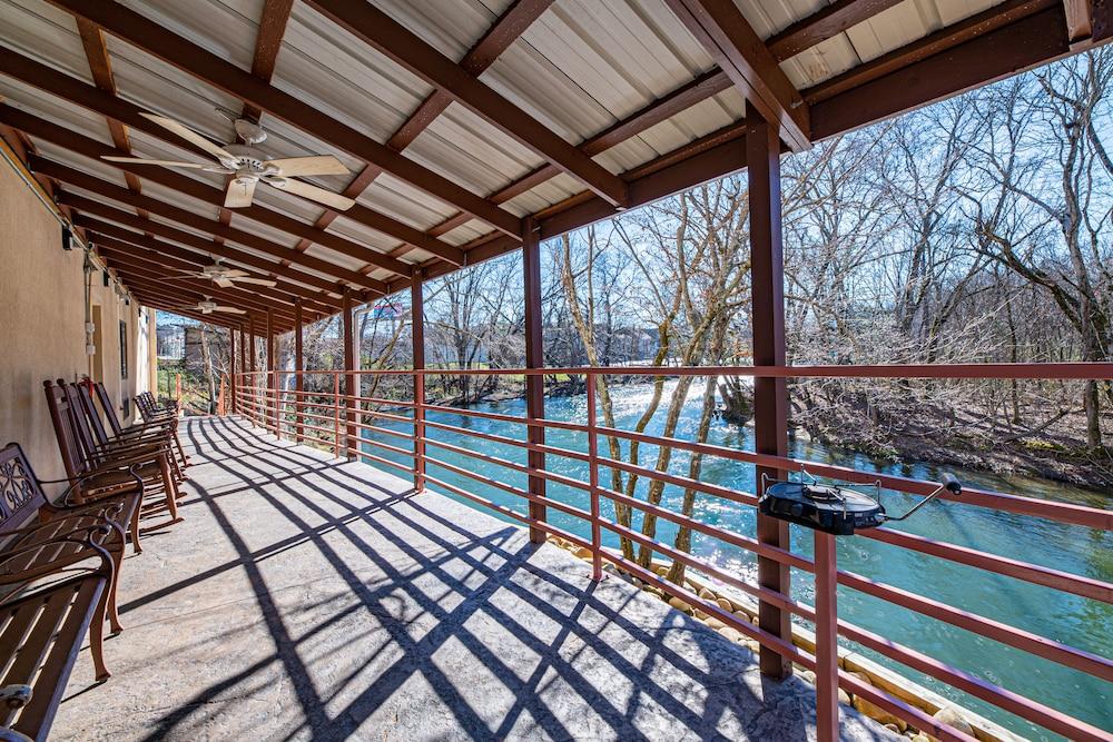 River Bend Inn photo 34