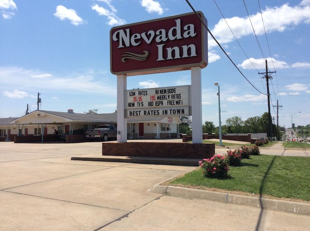 Nevada Inn photo 33