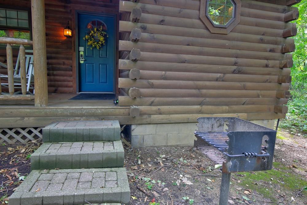 Cricket Hill Lodge & Cabins photo 5