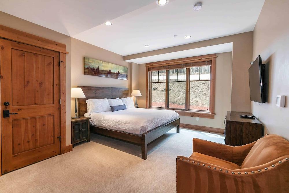 East West Hospitality Tahoe photo 63