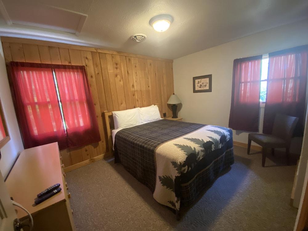 Foggy Mountain Lodge photo 39