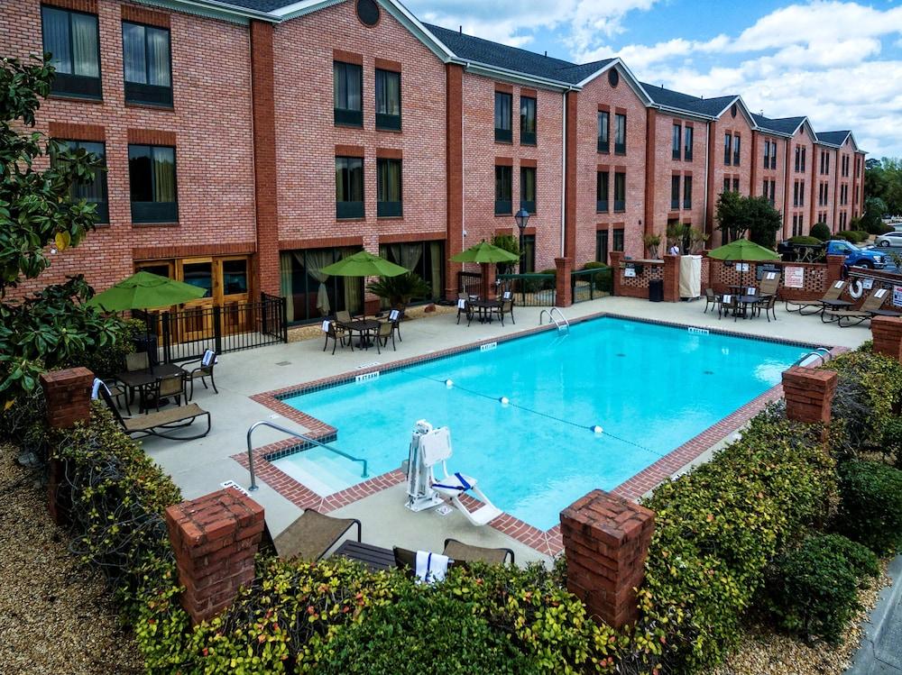 Hampton Inn Savannah-I-95-North photo 15