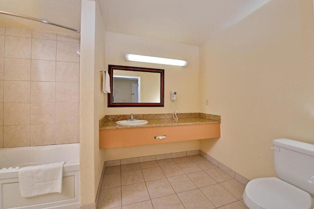 Hotel Avenida, San Clemente Beach photo 17