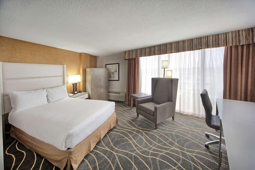 DoubleTree by Hilton Hotel Portland photo 12