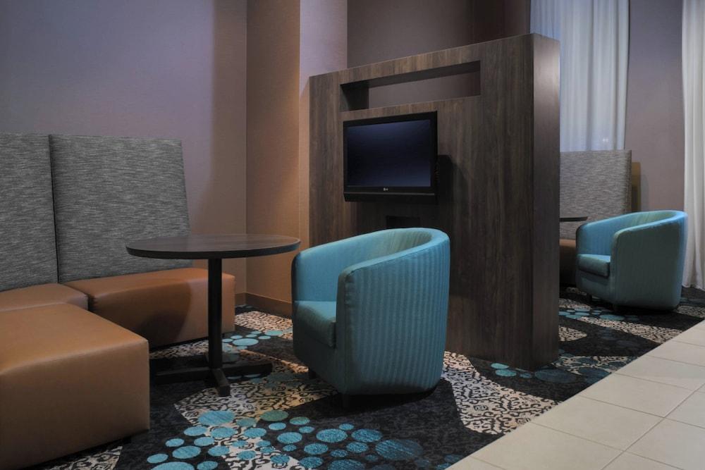 Courtyard Marriott Riverwalk photo 6