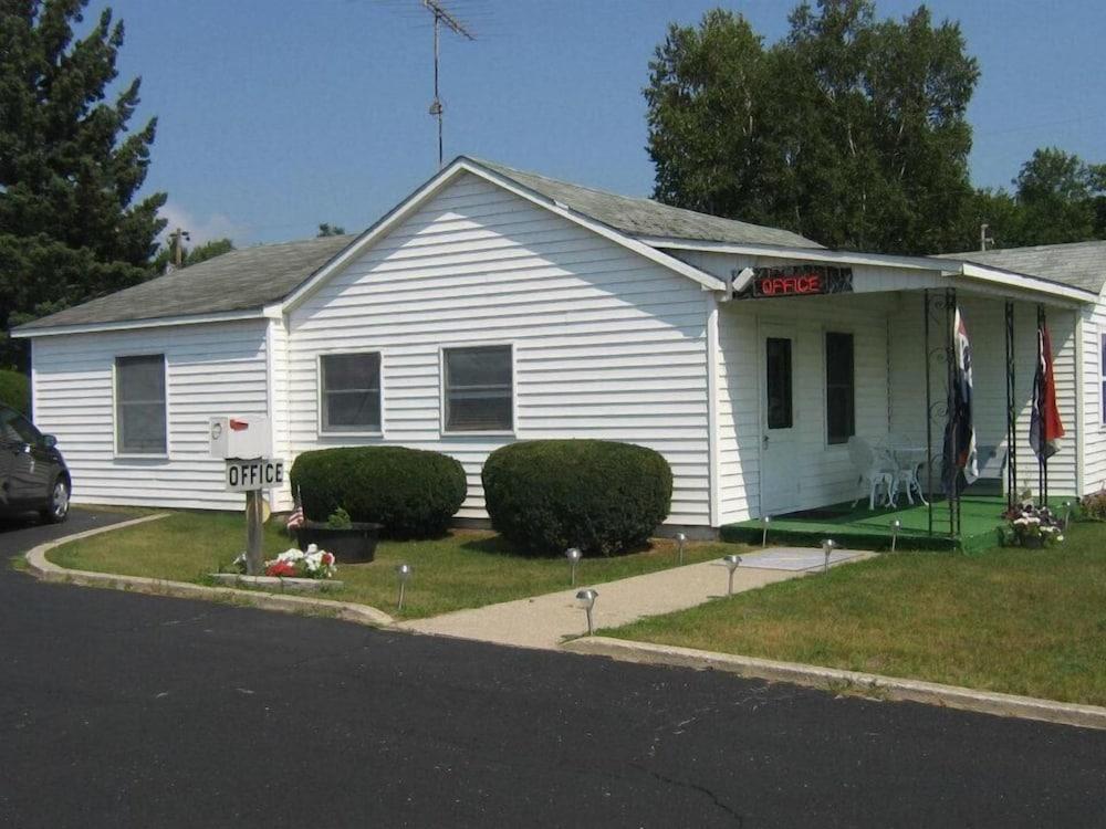 Chapel Hill Motel photo 26