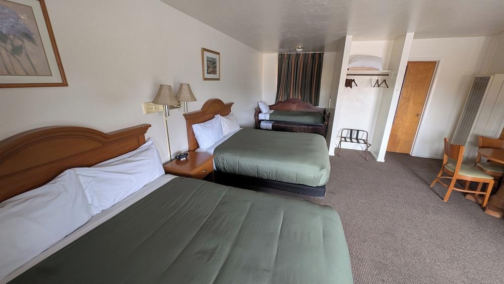 Himont Motel photo 10