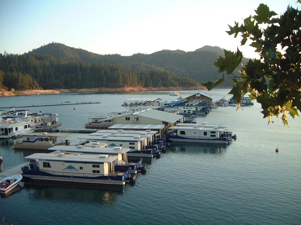 Bridge Bay Lodge at Shasta Lake photo 19