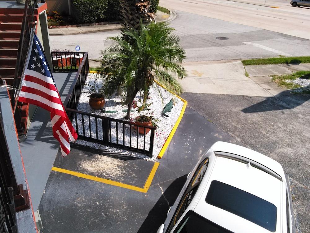 Merida Inn and Suites photo 23