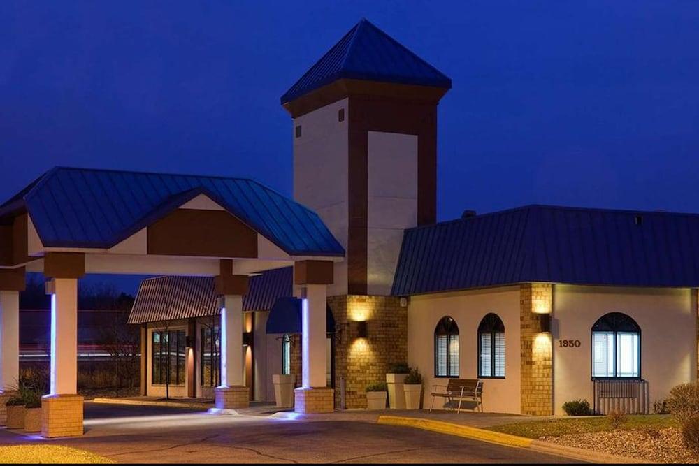 Blue Way Inn Eagan Extended Stay photo 35