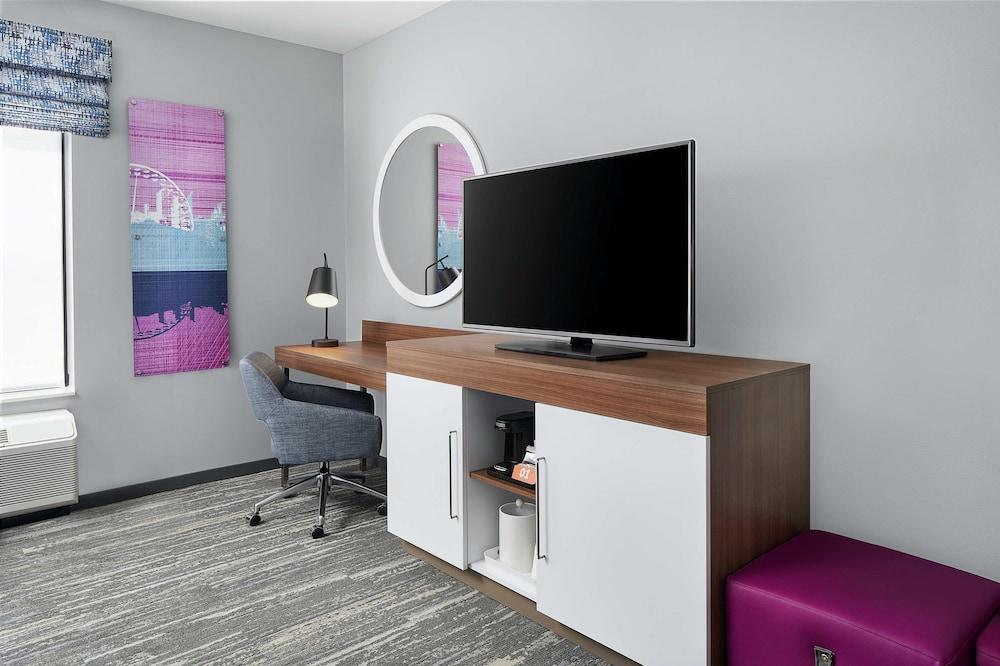 Hampton Inn & Suites Bridgeview Chicago photo 50