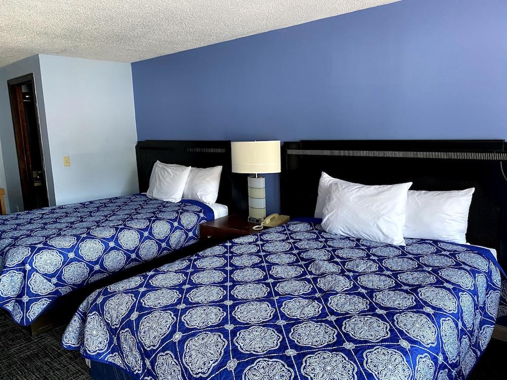 Economy Lodge photo 38