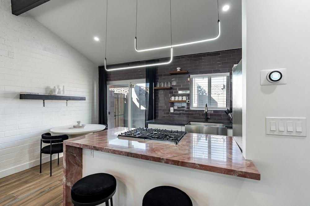 Ash & Ko Boutique Lodging photo 82