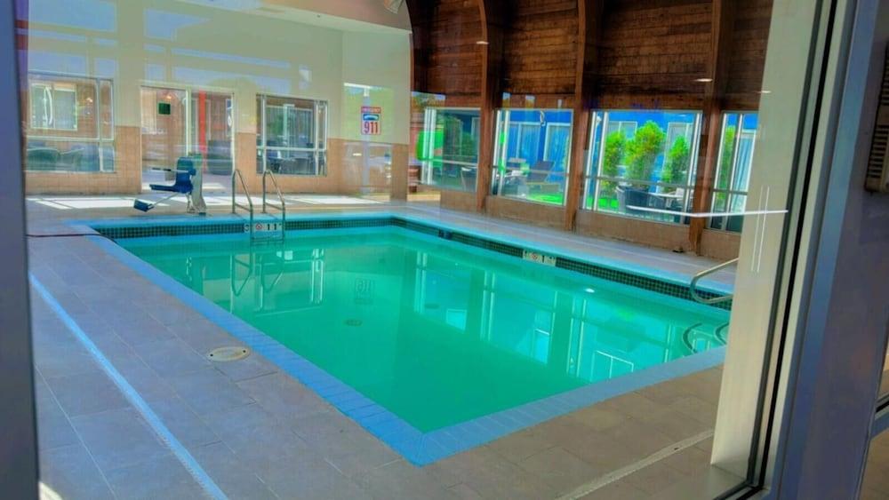The Inn & Suites Omaha near ZOO photo 5