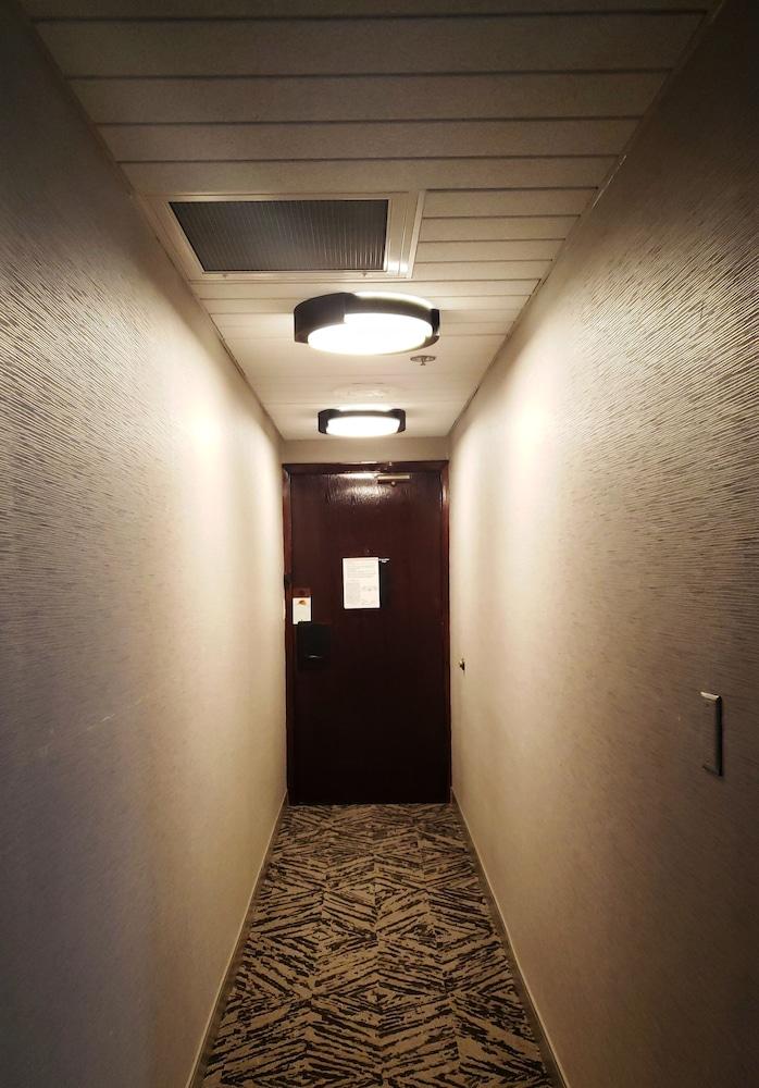 DoubleTree by Hilton Omaha Downtown photo 9