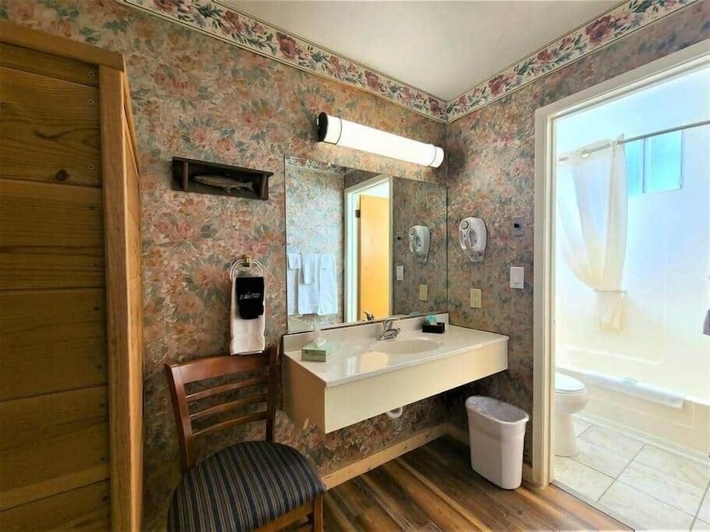The Nook Pinetop photo 43