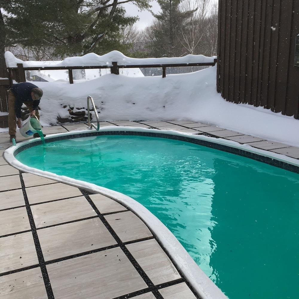 Summit Lodge photo 36