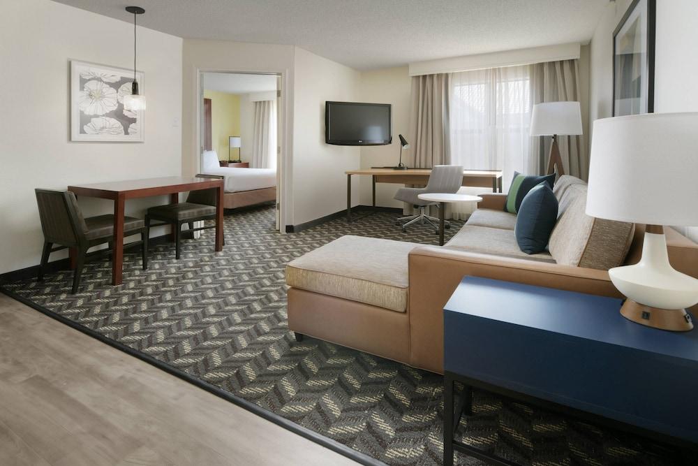 Residence Inn by Marriott Addison photo 1