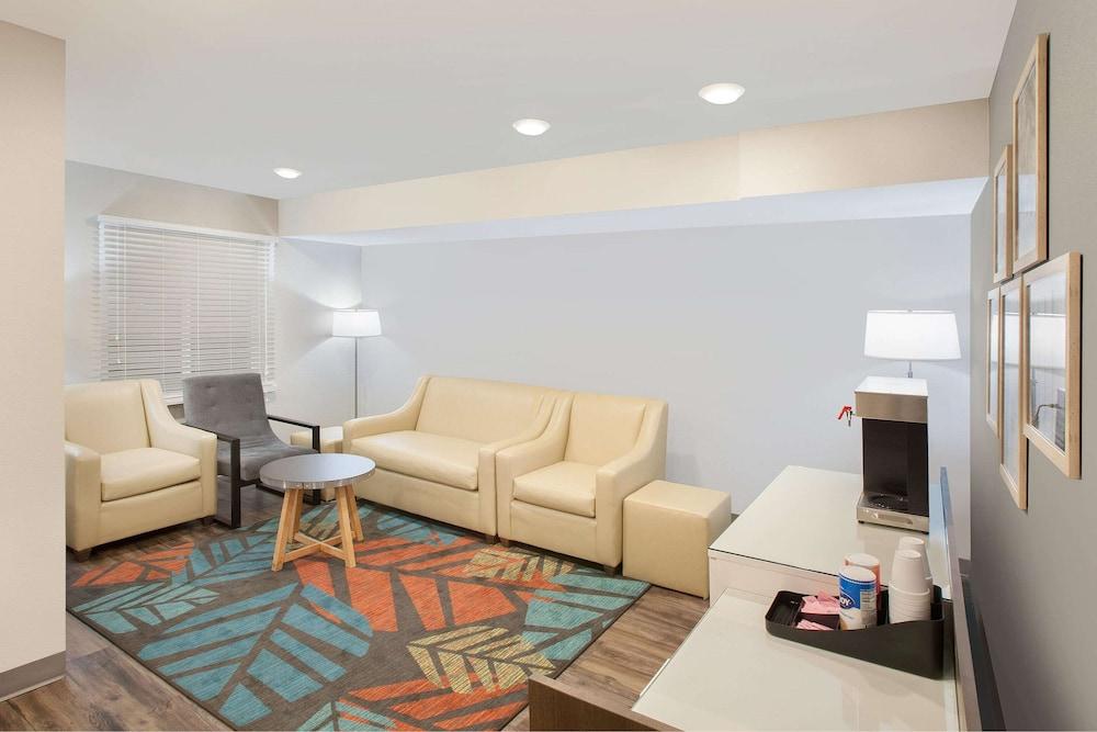 WoodSpring Suites West Monroe I-20 photo 3