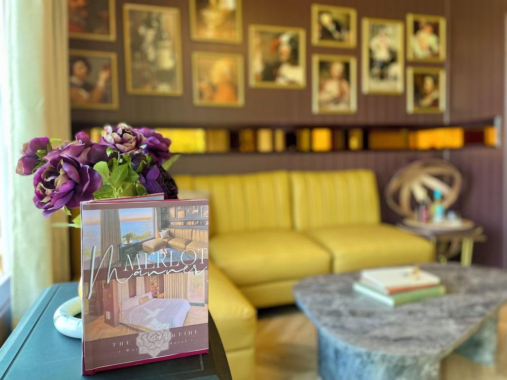 The Florentine Waterfront Hotel photo 40