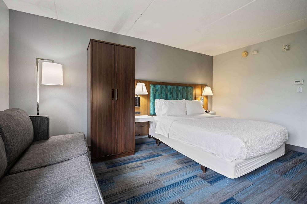 Hampton Inn Ridgefield Park photo 31