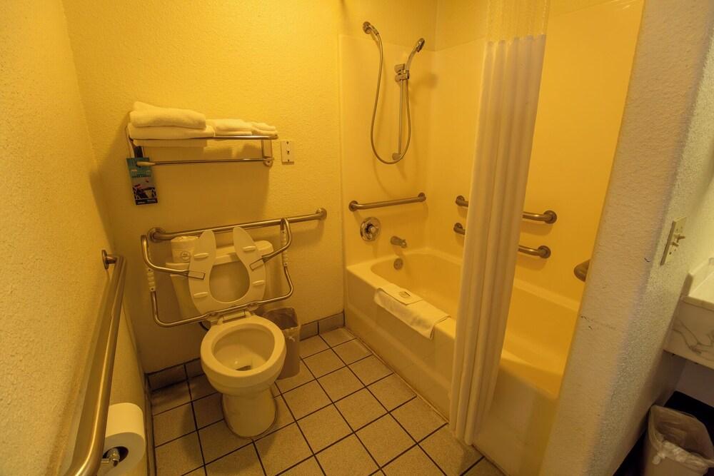 Hotel Inn Pendleton I-84 photo 26
