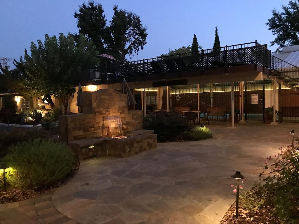 Golden Haven Hot Springs photo 41
