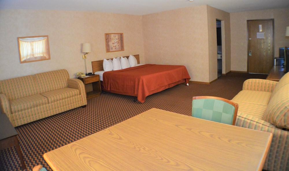 Old Towne Motel photo 9