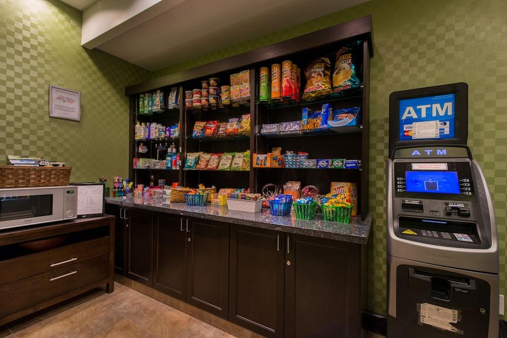 Holiday Inn Express Hotel and Suites Scranton by IHG photo 43
