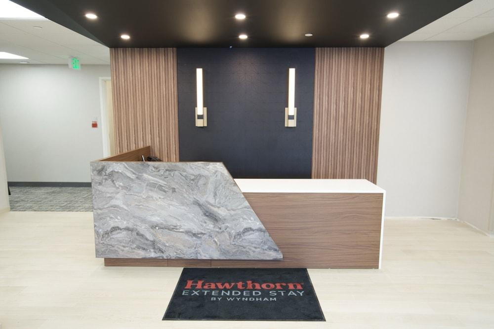 Hawthorn Extended Stay by Wyndham Jackson Alpine photo 3