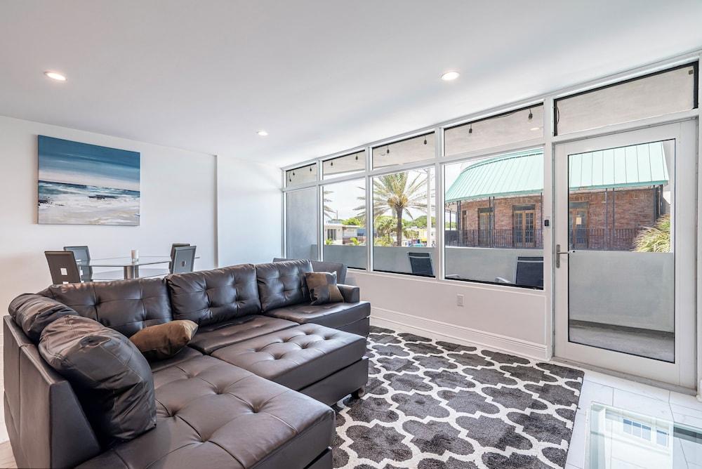 BeachSide 9th Residences photo 78