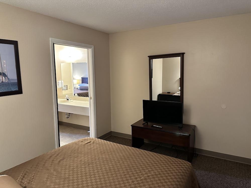 Cedar Hill Lodge photo 10